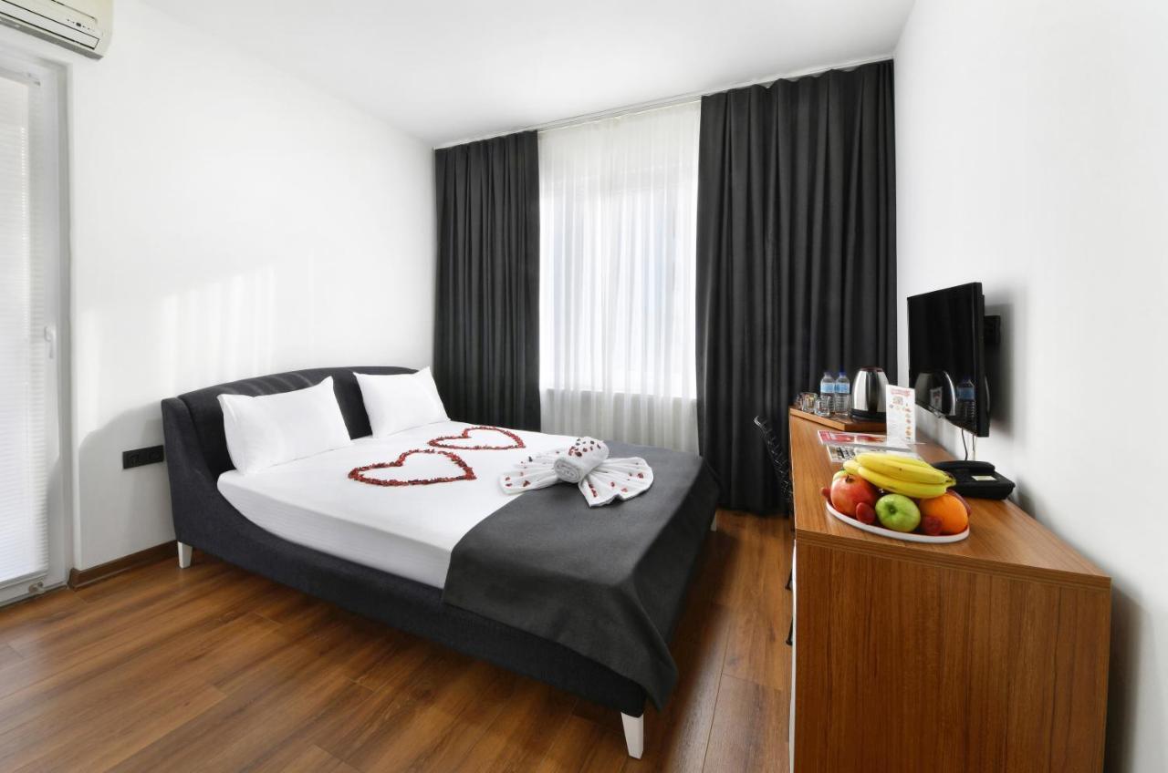 Nish Suites Atasehir Stambuł Zewnętrze zdjęcie
